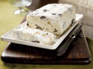 After Eight mint chocolate chip & ginger meringue ice -