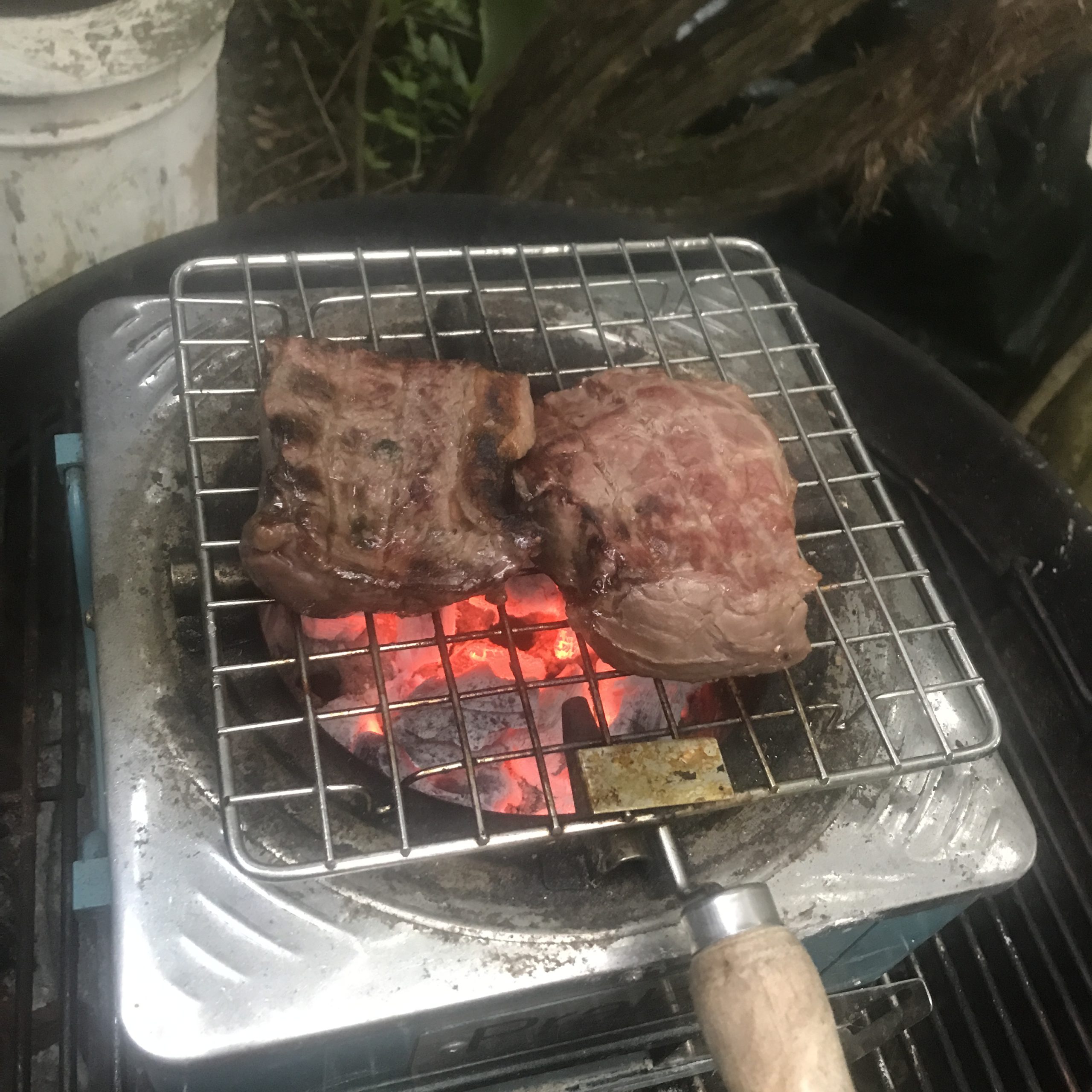 Tasting Awardwinning online butcher field&flower summer BBQ feasting