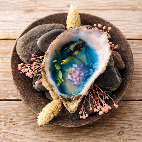 Big Night—already admired for its democratic pleasures and smoke-kissed swagger—welcomes Joe Lippman for a three-month residency that nudges the dial towards refinement without dimming the lights.