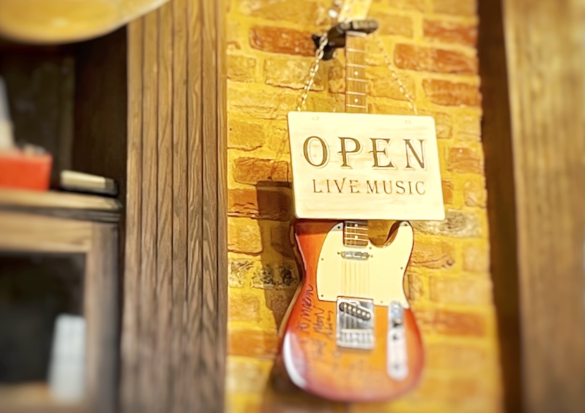 The Half Moon Putney Review -